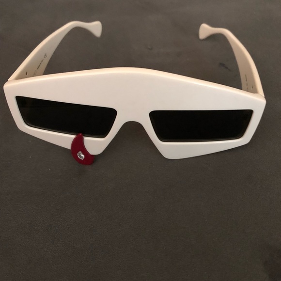 Gucci Authentic Shades - Picture 3 of 6